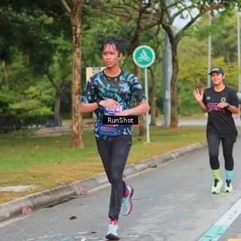 Runner Photo 5681807