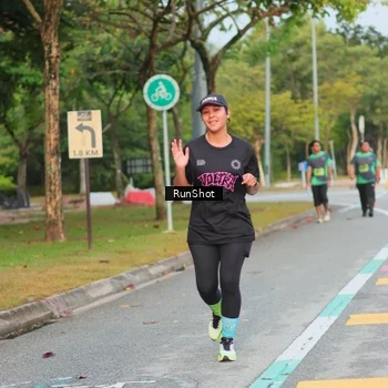 Runner Photo 5681817