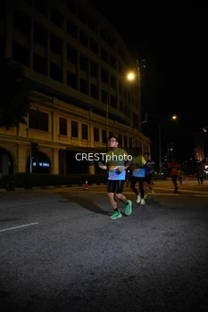 Runner Photo 5681835
