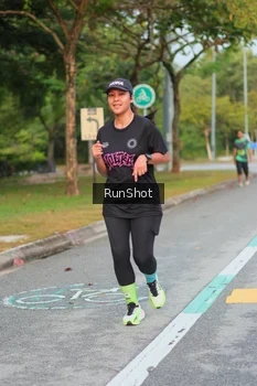Runner Photo 5681836