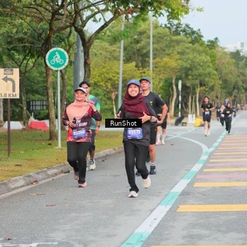 Runner Photo 5681862