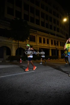 Runner Photo 5681875