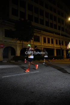 Runner Photo 5681891
