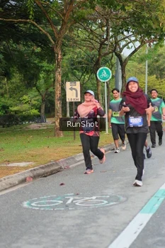 Runner Photo 5681898