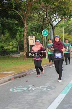 Runner Photo 5681899