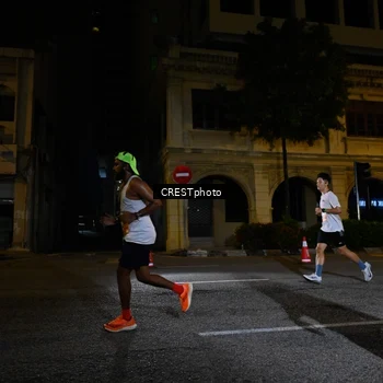 Runner Photo 5681909