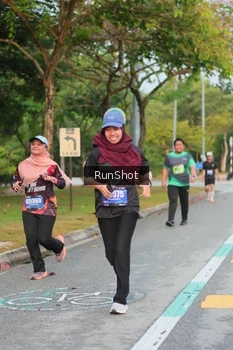Runner Photo 5681927