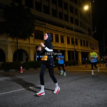 Runner Photo 5681984