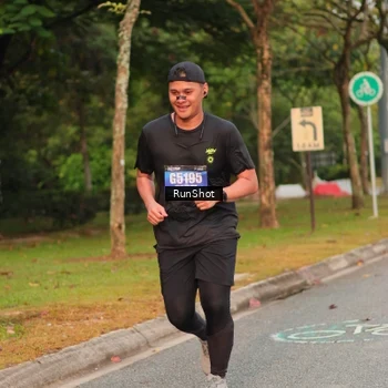 Runner Photo 5682003