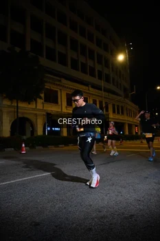 Runner Photo 5682010