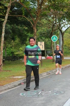 Runner Photo 5682027