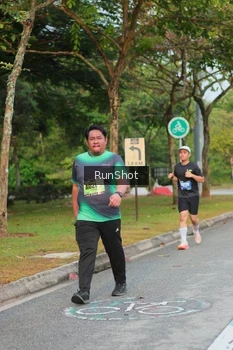 Runner Photo 5682029