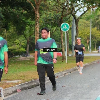 Runner Photo 5682038