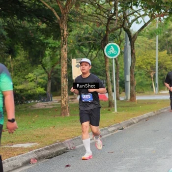 Runner Photo 5682049
