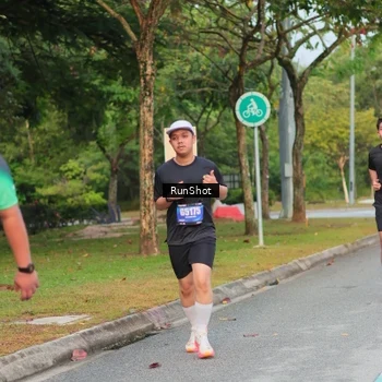 Runner Photo 5682054