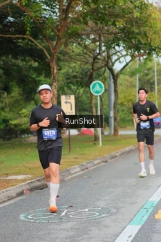 Runner Photo 5682072