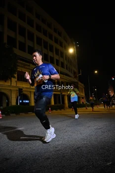 Runner Photo 5682094