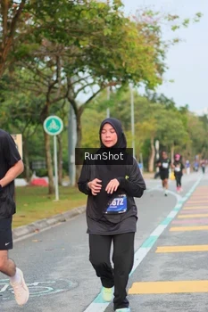 Runner Photo 5682112