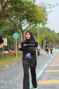 Runner Photo 5682117