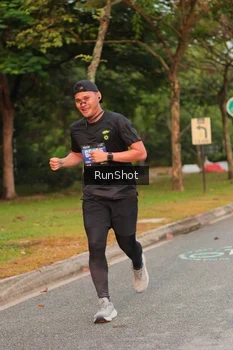 Runner Photo 5682132