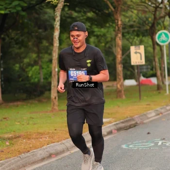 Runner Photo 5682134