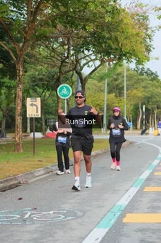 Runner Photo 5682146