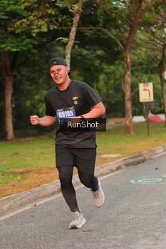 Runner Photo 5682150