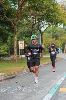 Runner Photo 5682157