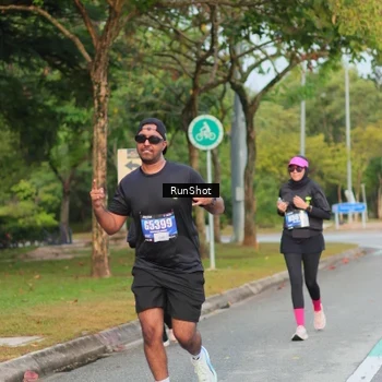 Runner Photo 5682165