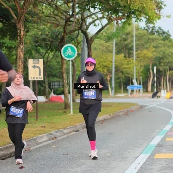 Runner Photo 5682178