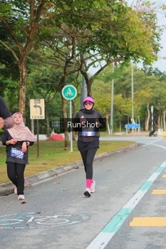 Runner Photo 5682180