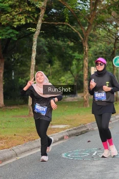 Runner Photo 5682206