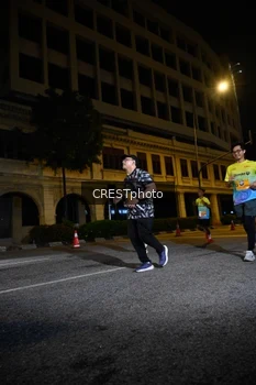 Runner Photo 5682237