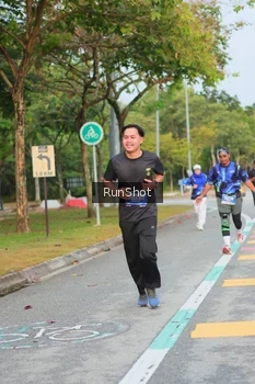 Runner Photo 5682248
