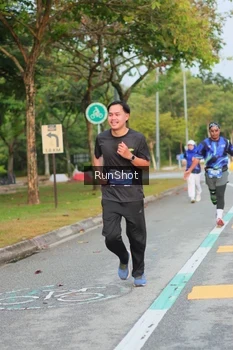 Runner Photo 5682254
