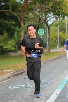 Runner Photo 5682259
