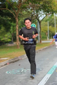 Runner Photo 5682263