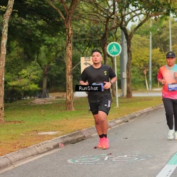 Runner Photo 5682273