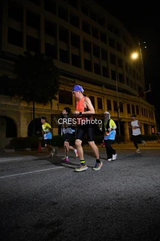 Runner Photo 5682275