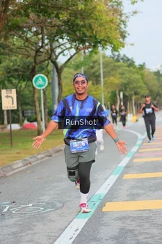Runner Photo 5682282