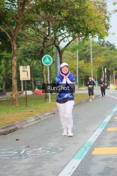 Runner Photo 5682315