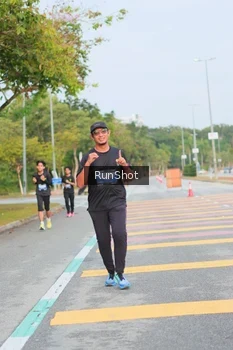 Runner Photo 5682338
