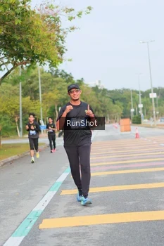 Runner Photo 5682347