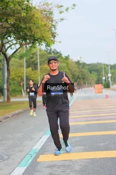 Runner Photo 5682364