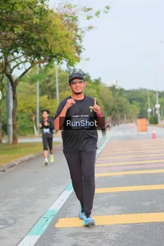 Runner Photo 5682365