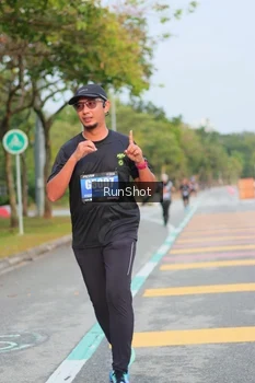 Runner Photo 5682377