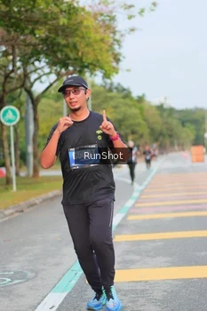 Runner Photo 5682378