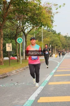 Runner Photo 5682386
