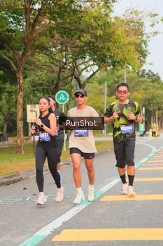 Runner Photo 5682388