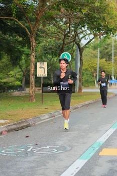 Runner Photo 5682390